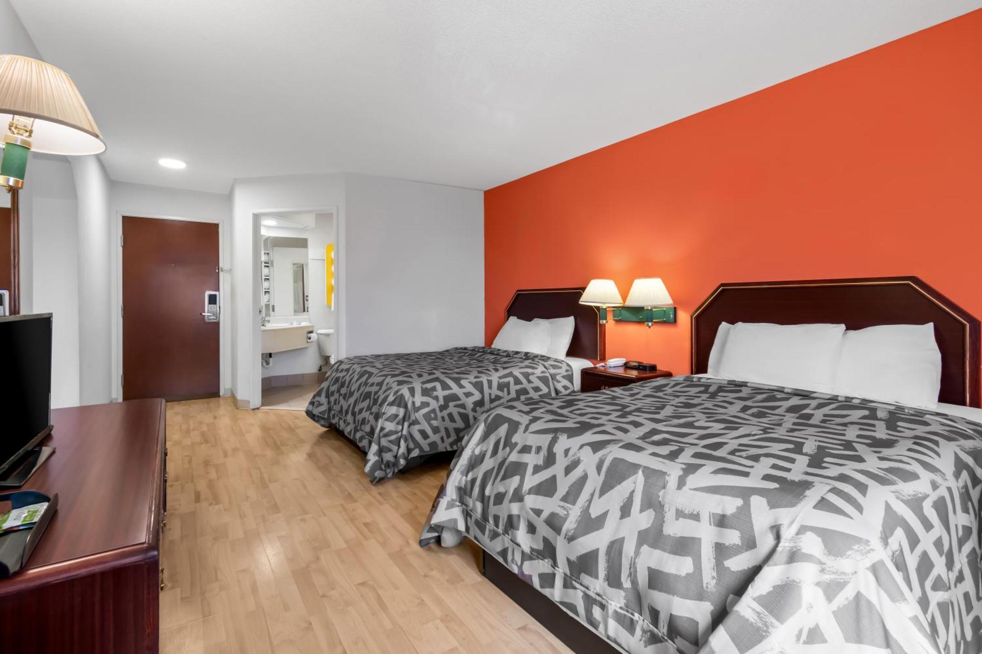 Scottish Inns & Suites - North Hershey Harrisburg Exteriör bild